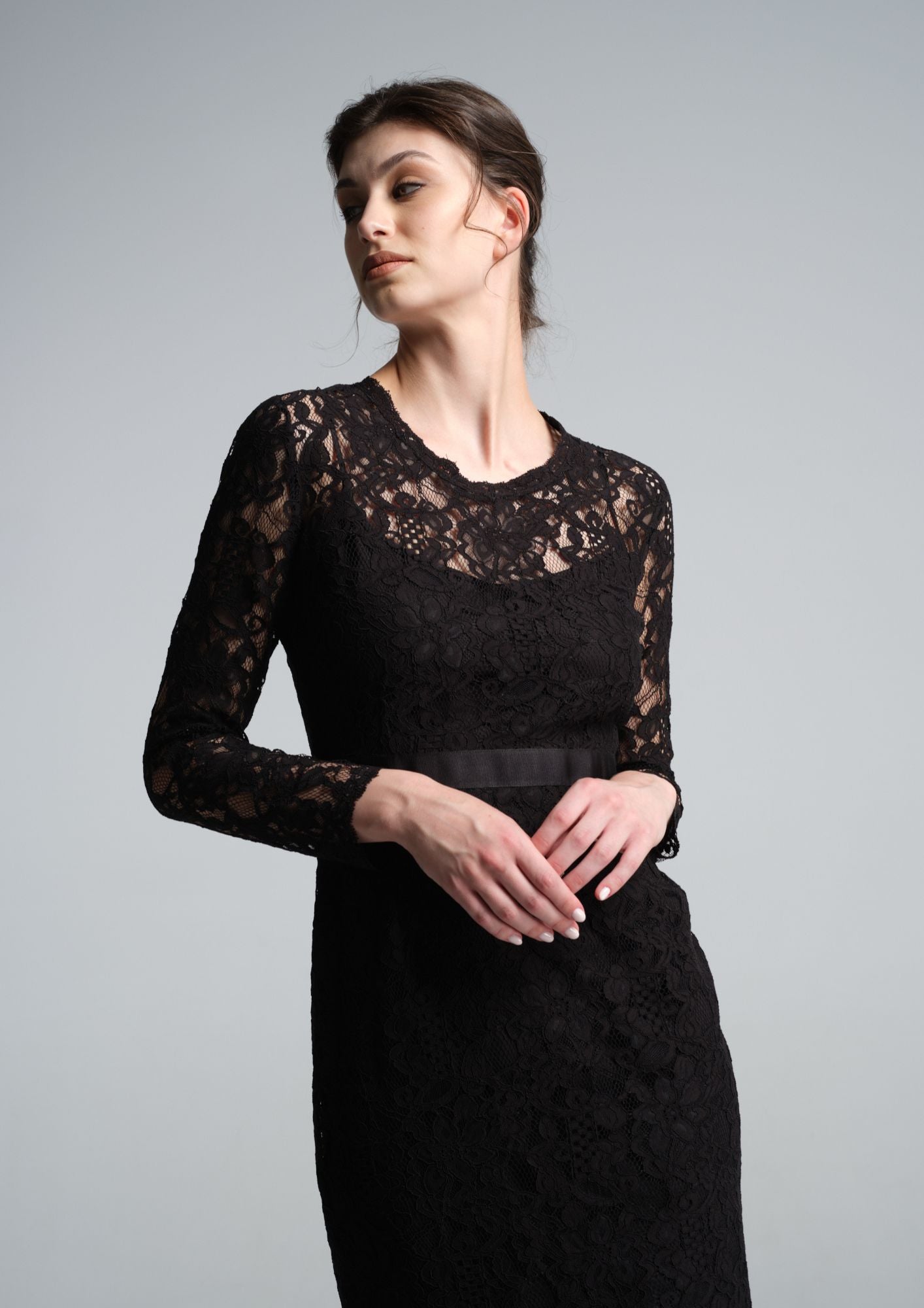 Long sleeve shop lace pencil dress