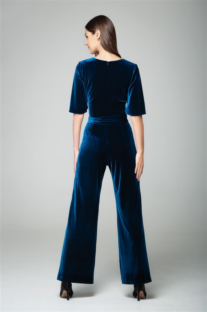 Velvet jumpsuit with bell sleeves and sash in royal blue – RUMOUR LONDON